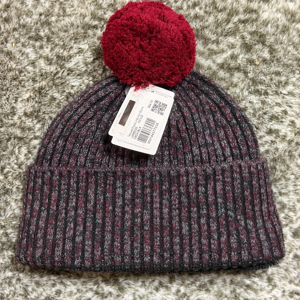 Lululemon Textured Fleece Lined Knit Black Burgundy Beanie New